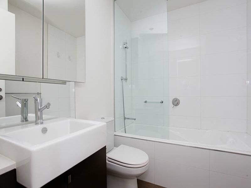 1 Encounter Way, Docklands VIC 3008