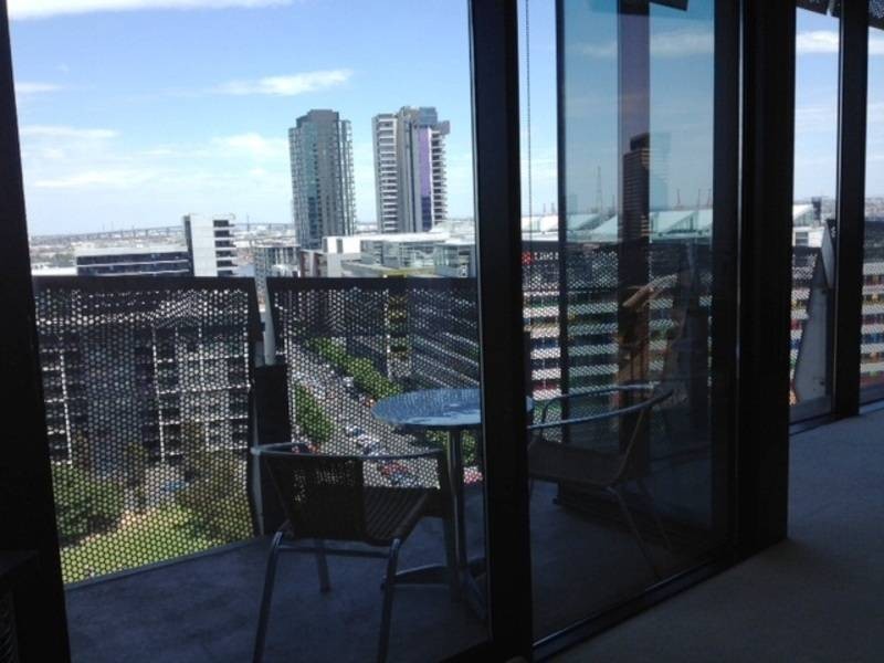 1401/ 18 Waterview Walk, Docklands VIC 3008