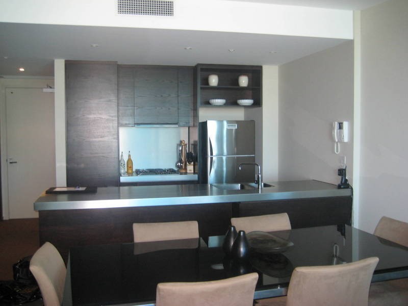 302/2 New Quay Promenade, Docklands VIC 3008