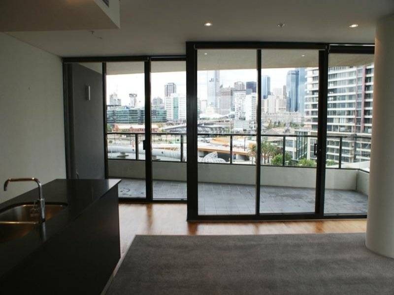 805/70 Lorimer Street, Docklands VIC 3008