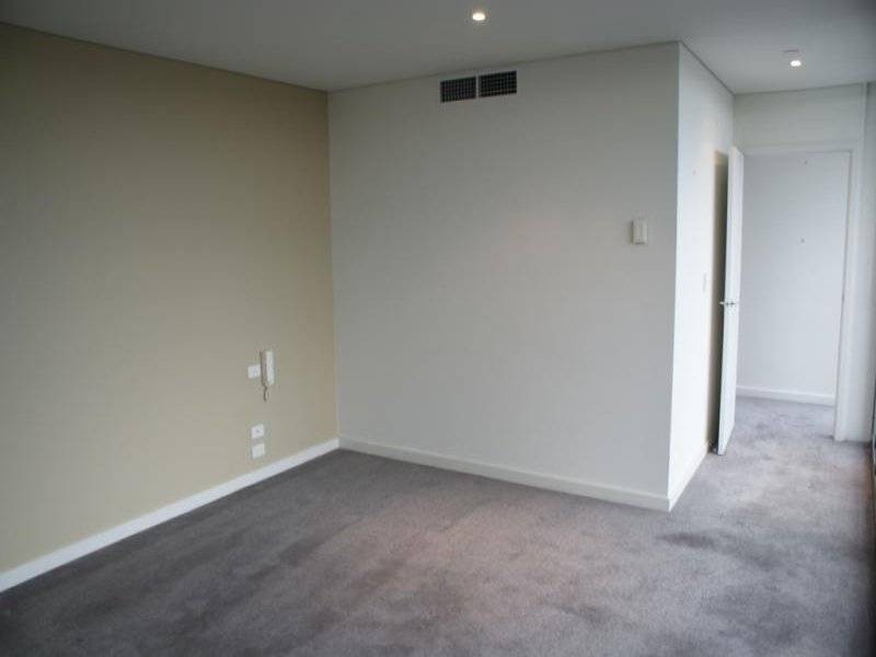 805/70 Lorimer Street, Docklands VIC 3008