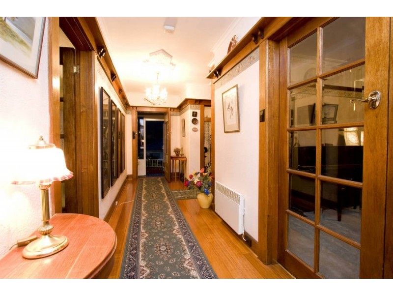 20 Burnside Avenue, New Town TAS 7008