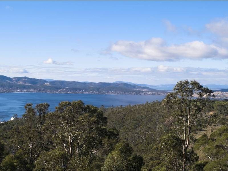 32 Woodcutters Road, Tolmans Hill TAS 7007