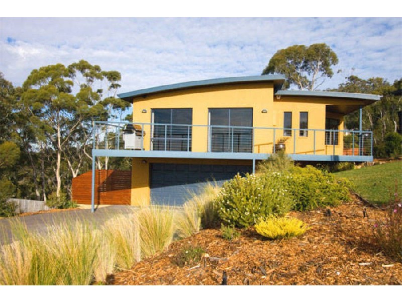 63 Hillcrest Road, Tolmans Hill TAS 7007