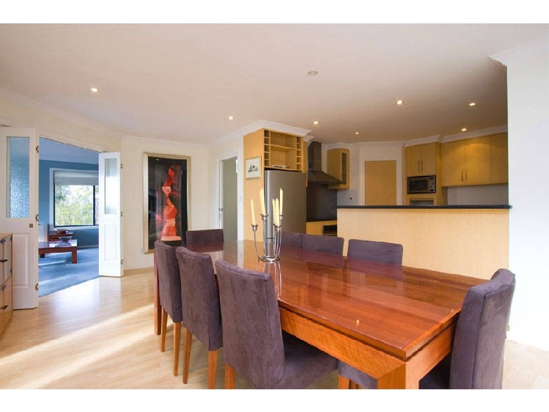 63 Hillcrest Road, Tolmans Hill TAS 7007