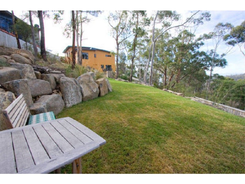 63 Hillcrest Road, Tolmans Hill TAS 7007