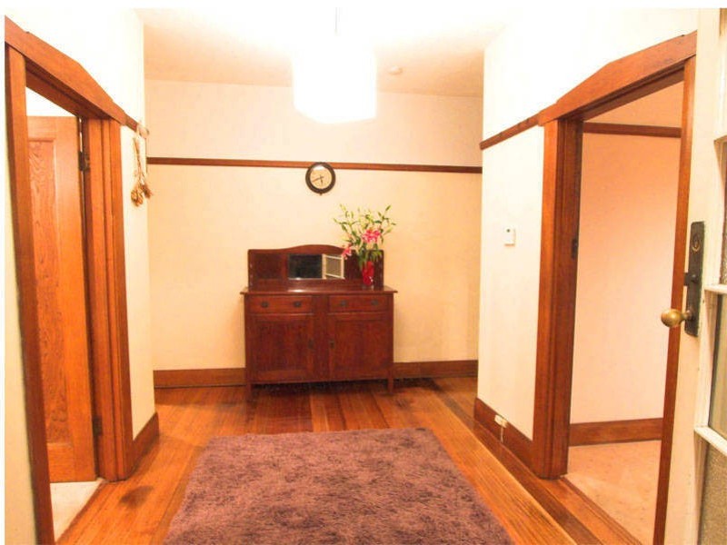 19 Swanston Street, New Town TAS 7008