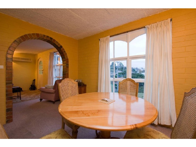 25 Clift Street, Mount Stuart TAS 7000