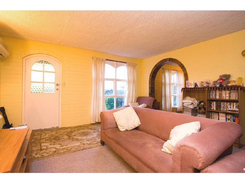 25 Clift Street, Mount Stuart TAS 7000