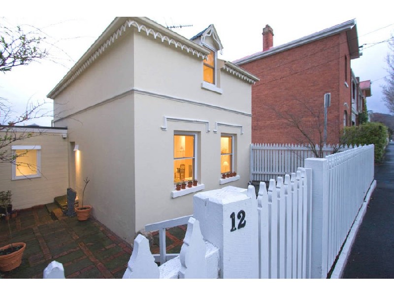 12 Fitzroy Place, Sandy Bay TAS 7005