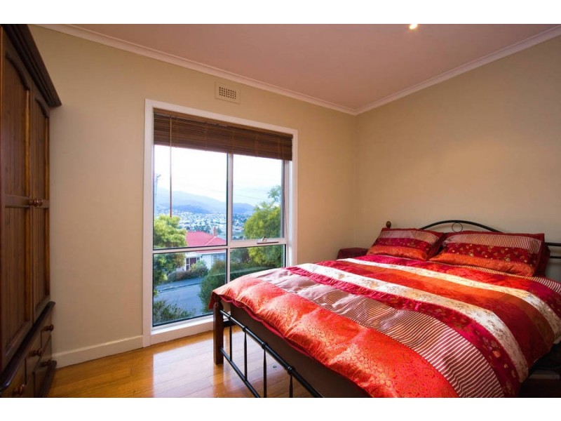 19 Easton Ave, West Moonah TAS 7009