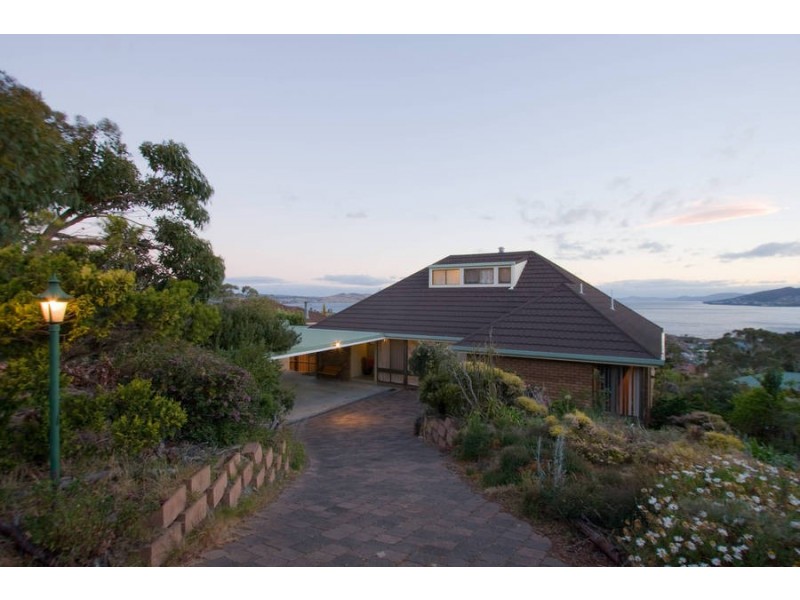 9 Waverley Street, Bellerive TAS 7018