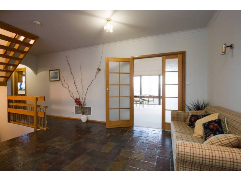 9 Waverley Street, Bellerive TAS 7018