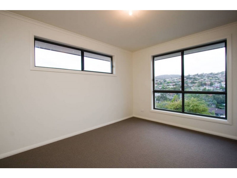 12a Alwyn Rd, Lenah Valley TAS 7008