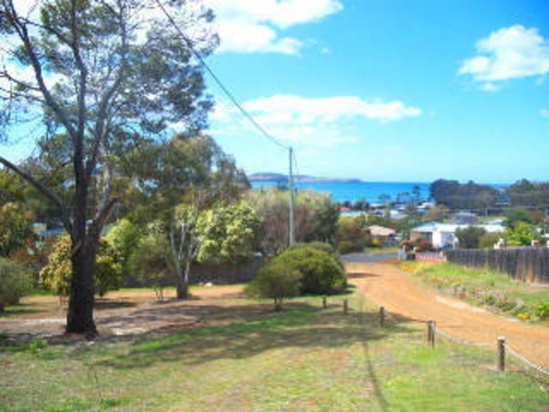44 Charles Street, Orford TAS 7190