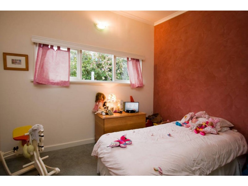 15 Alcides Ave, Lenah Valley TAS 7008