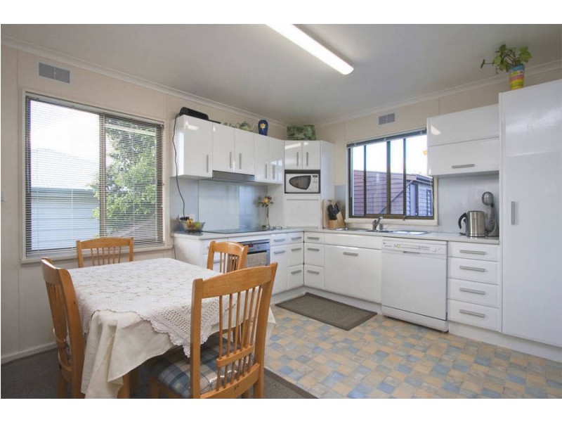 12 Amundsen Crescent, Warrane TAS 7018