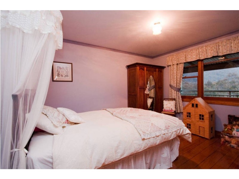 479 Collins Cap Rd, Collinsvale TAS 7012