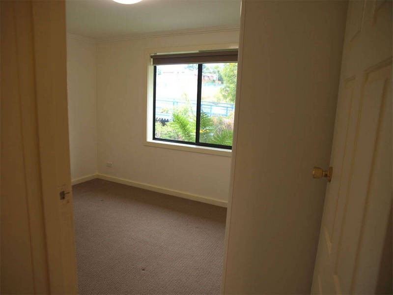 1 Moss Park Drive, New Town TAS 7008