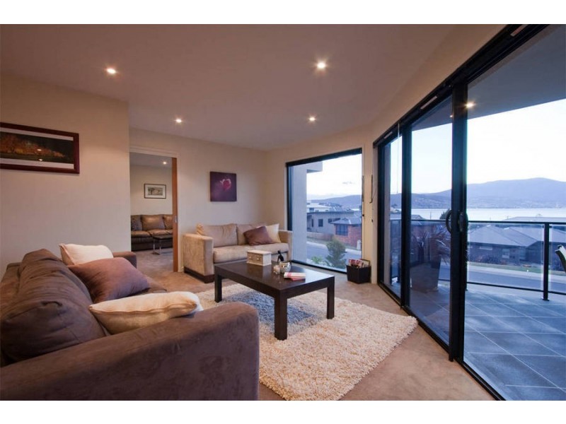 44 Arlunya Street, Tranmere TAS 7018