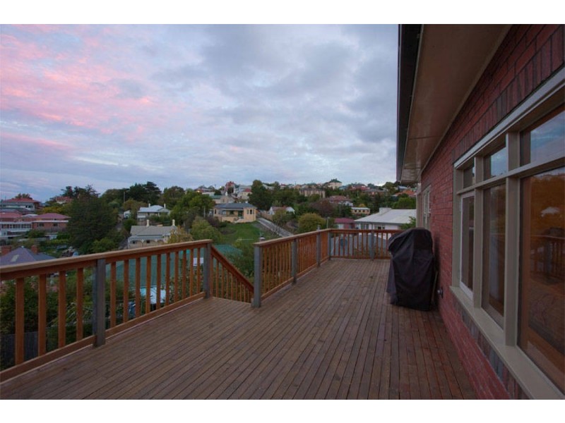 1 Lochner Street, West Hobart TAS 7000