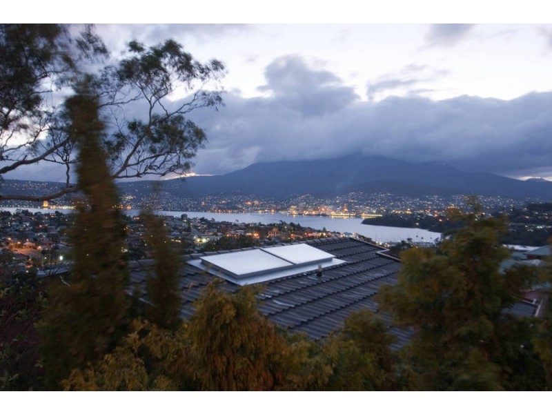 7 Waverley Street, Bellerive TAS 7018