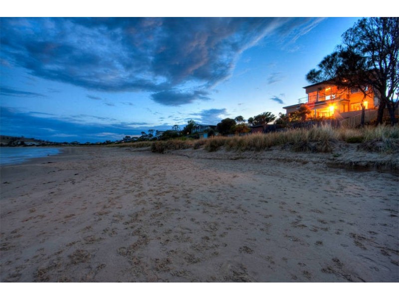 34 Frederick Henry Parade, Cremorne TAS 7024