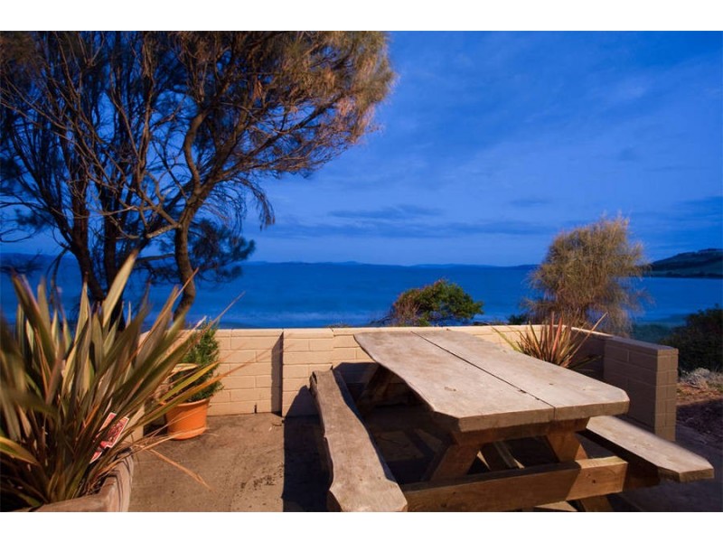 34 Frederick Henry Parade, Cremorne TAS 7024