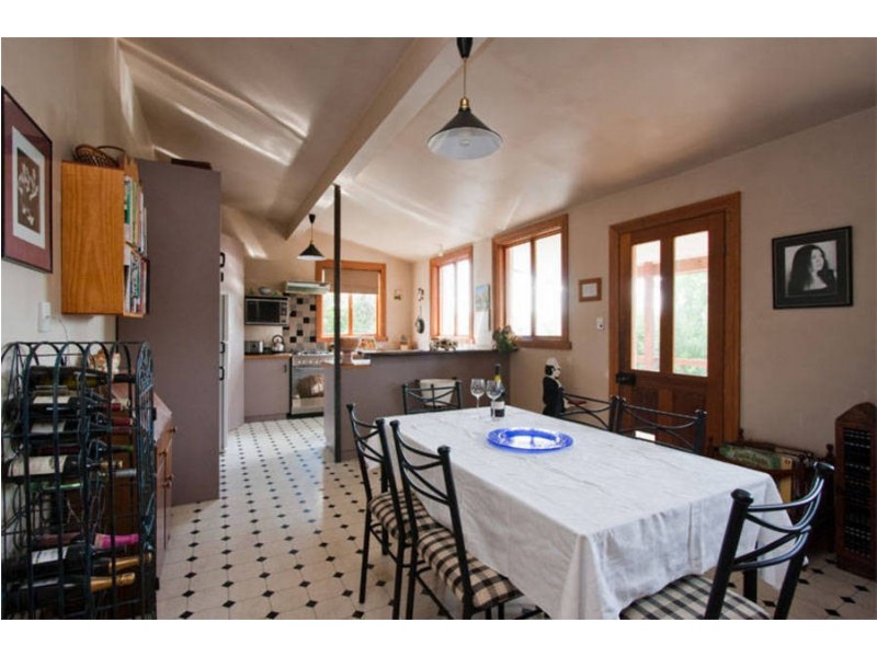 35 Clare Street, New Town TAS 7008