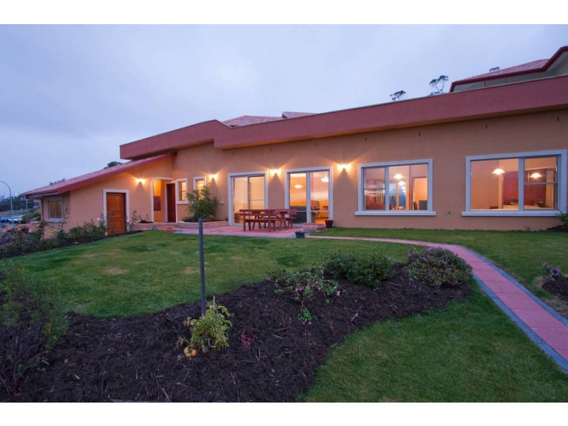 1,19 Carnation Terrace, Kingston TAS 7050