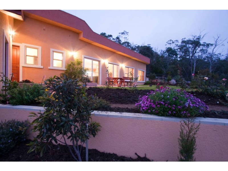 1,19 Carnation Terrace, Kingston TAS 7050