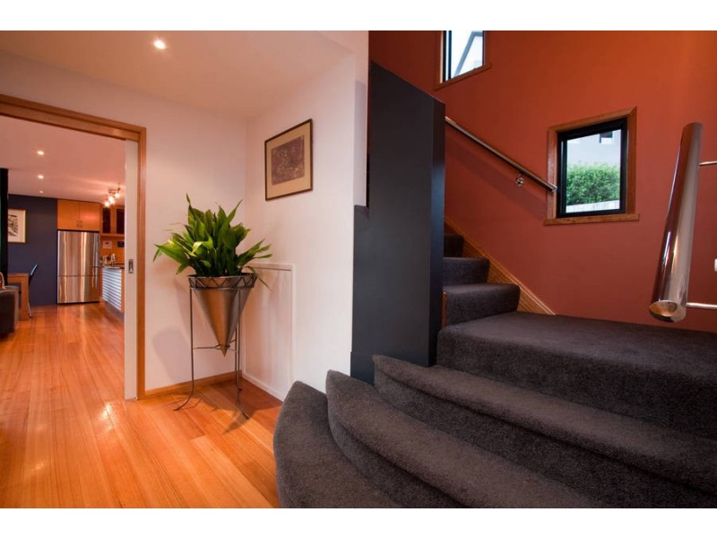 11 Danval Place, West Hobart TAS 7000