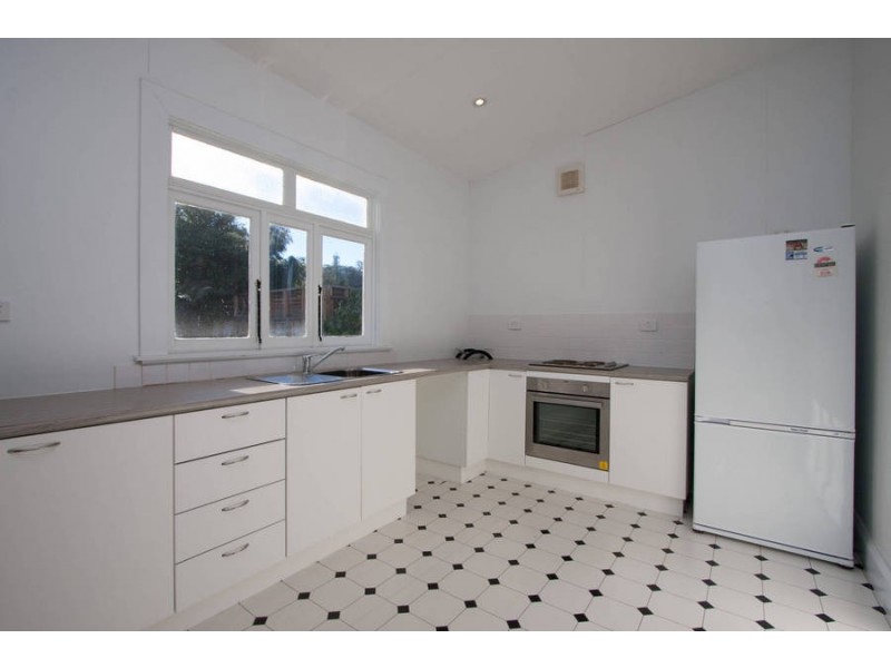 9 Alberry Avenue, North Hobart TAS 7000