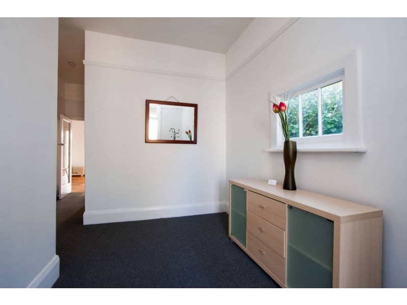 9 Alberry Avenue, North Hobart TAS 7000