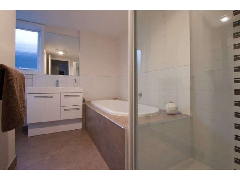 43 Esplanade Street, Midway Point TAS 7171