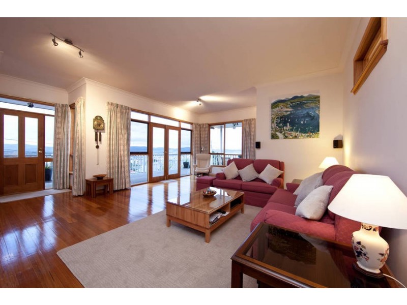 14A Poets Road, West Hobart TAS 7000