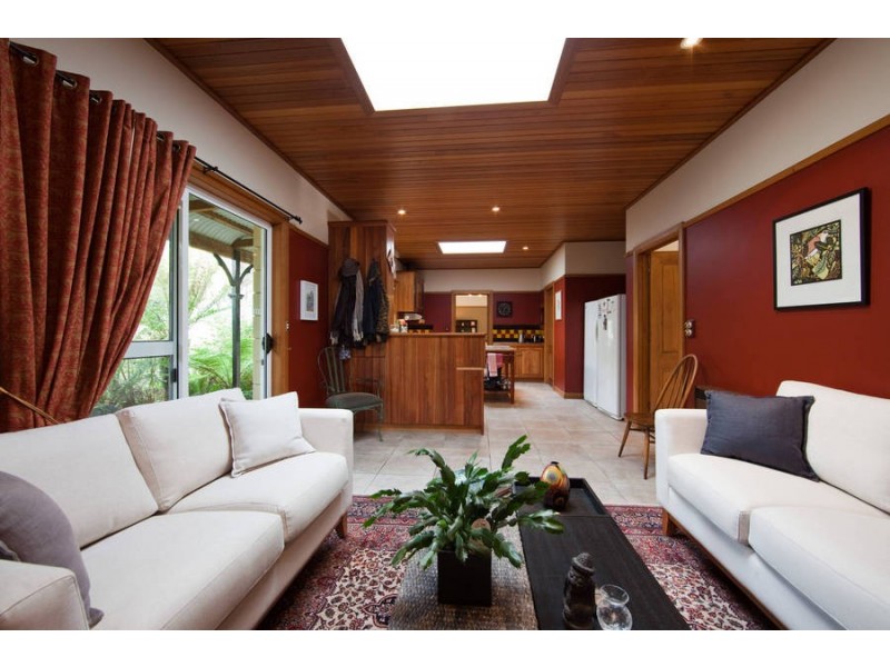 11 Hanslows Road, Cambridge TAS 7170