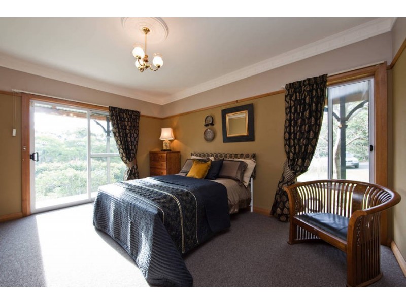 11 Hanslows Road, Cambridge TAS 7170