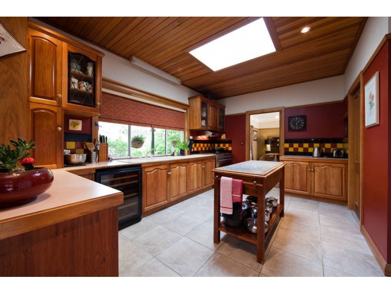 11 Hanslows Road, Cambridge TAS 7170