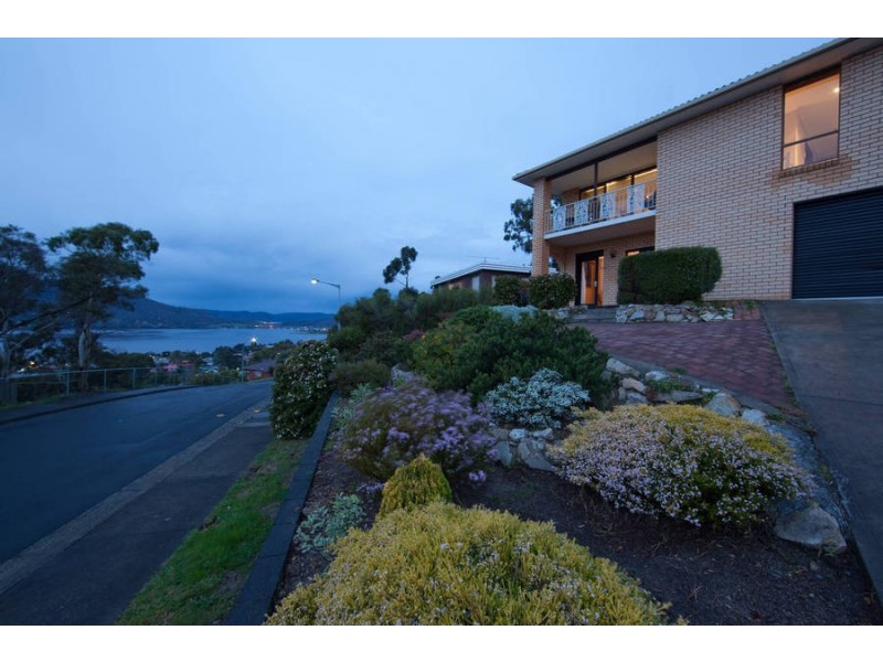 7 Officer Street, Rosetta TAS 7010