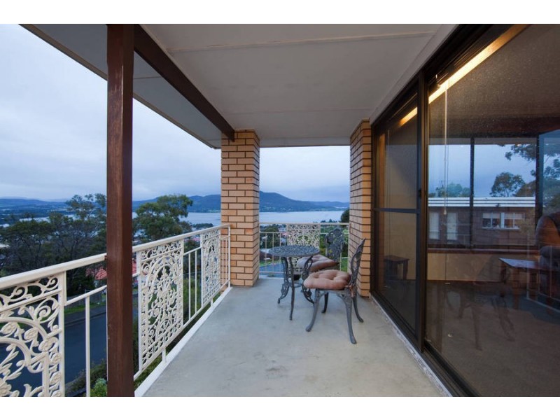 7 Officer Street, Rosetta TAS 7010