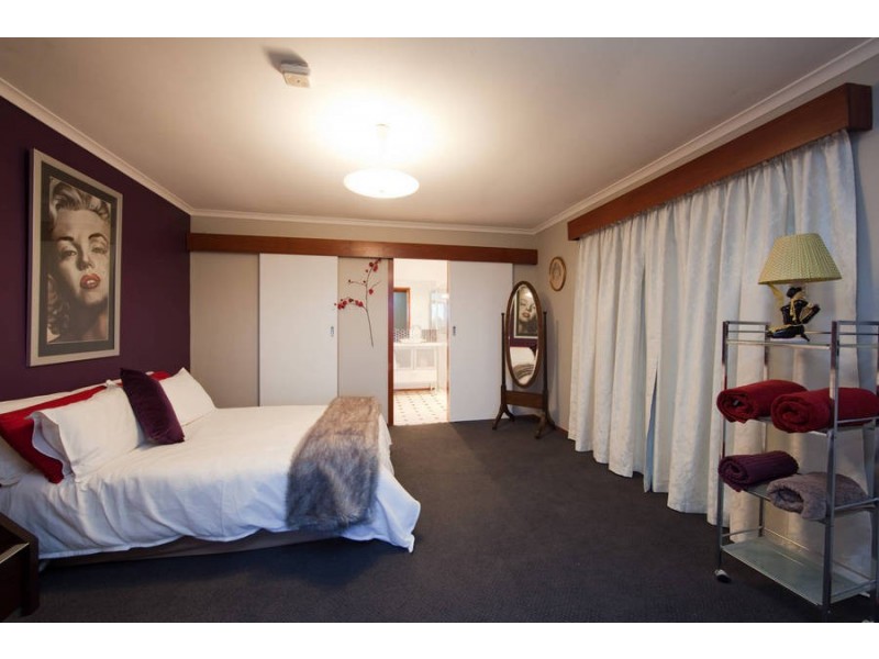 7 Officer Street, Rosetta TAS 7010