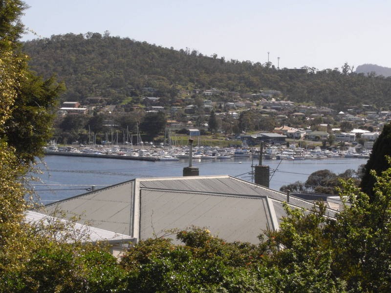 Rose Bay TAS 7015