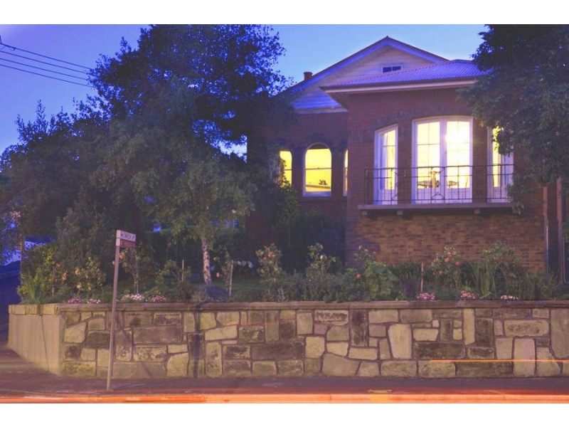1 McTavish Avenue, North Hobart TAS 7000