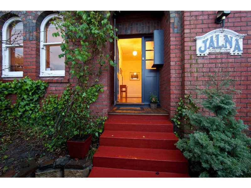 1 McTavish Avenue, North Hobart TAS 7000