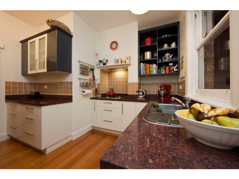 1 McTavish Avenue, North Hobart TAS 7000