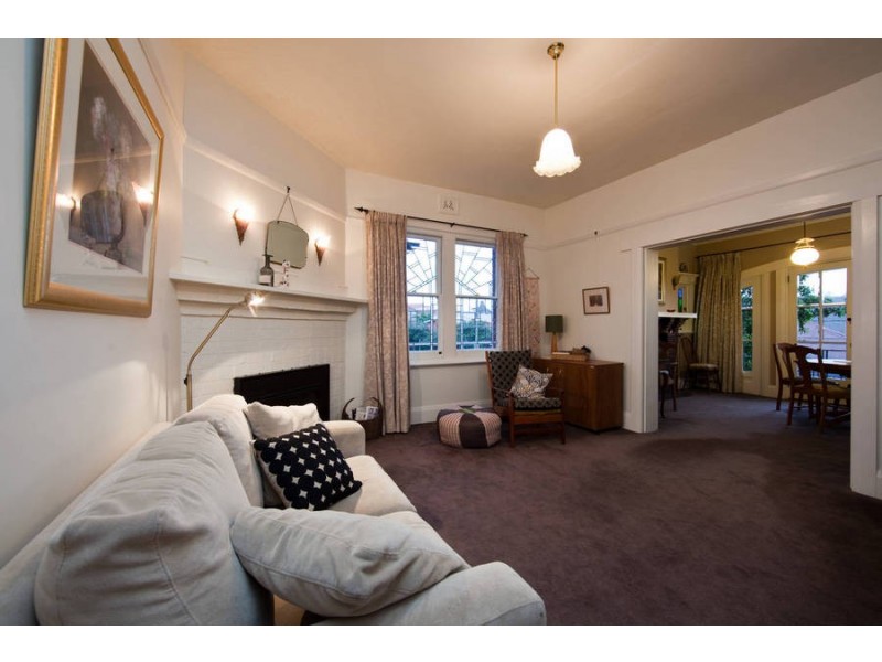 1 McTavish Avenue, North Hobart TAS 7000