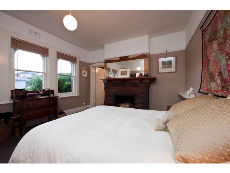 1 McTavish Avenue, North Hobart TAS 7000