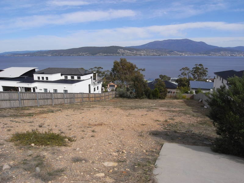 661 Oceana Drive, Tranmere TAS 7018