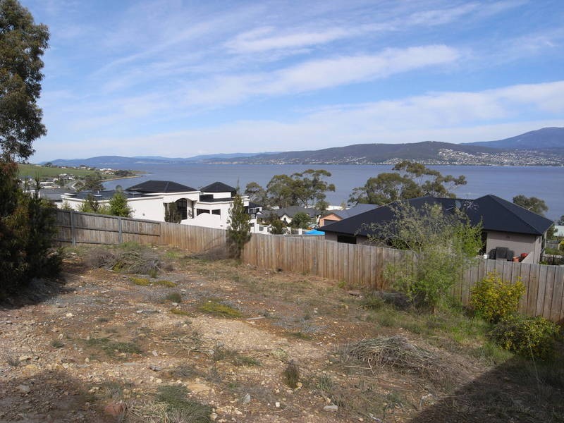 661 Oceana Drive, Tranmere TAS 7018